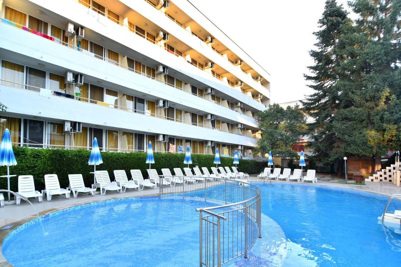 Hotel Oasis 阿尔贝纳 外观 照片